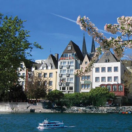Hotel Roemerhafen Colonia Exterior foto